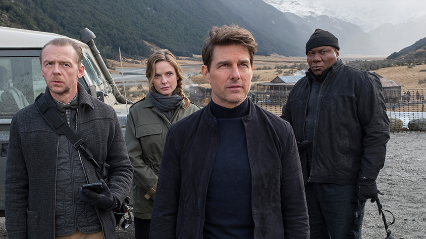 Миссия невыполнима в ролях. Саймон пегг и том круз. Миссия невыполнима в ролях. Миссия невыполнима в ролях. Том круз миссия невыполнима на веревке.